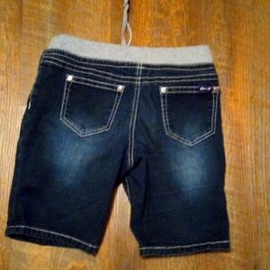 Seven shorts size 14